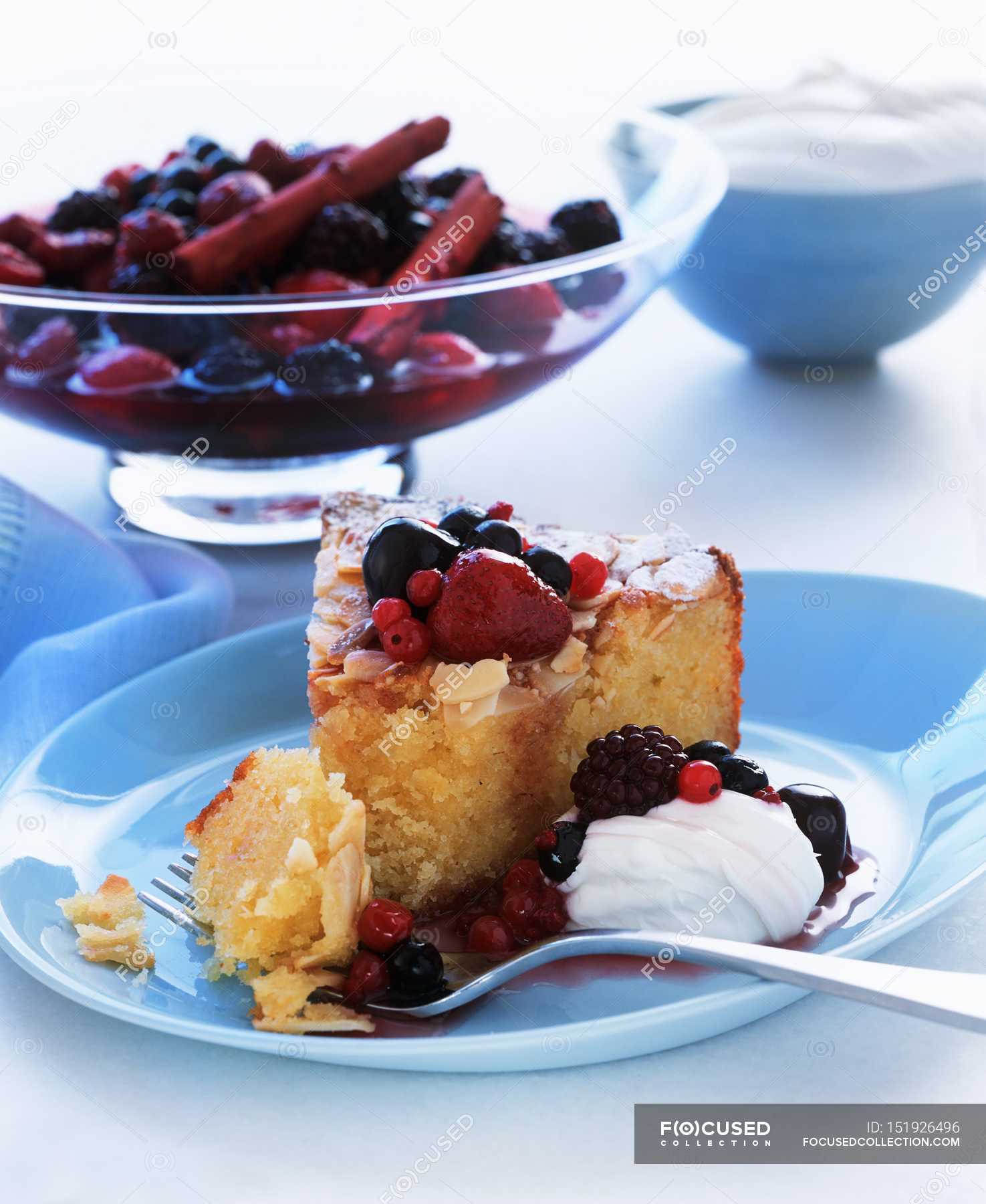 Cake with berry compote — meal, products Stock Photo 151926496