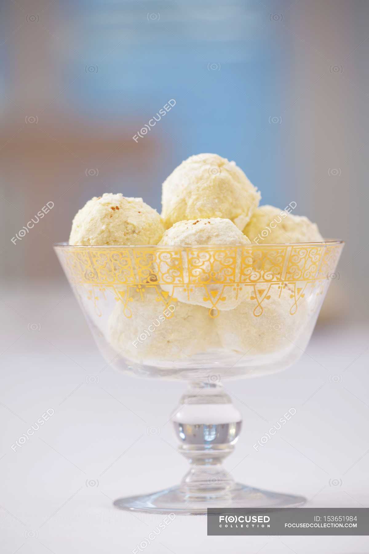 Closeup view of sweet cardamom and white chocolate balls — Color Image ...