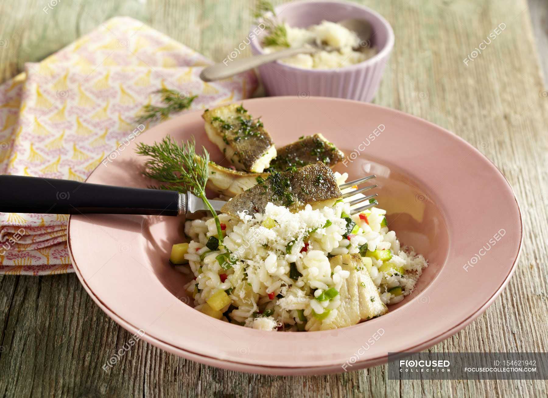 Fried trout fillet — table, Ready To Eat Stock Photo 154621942
