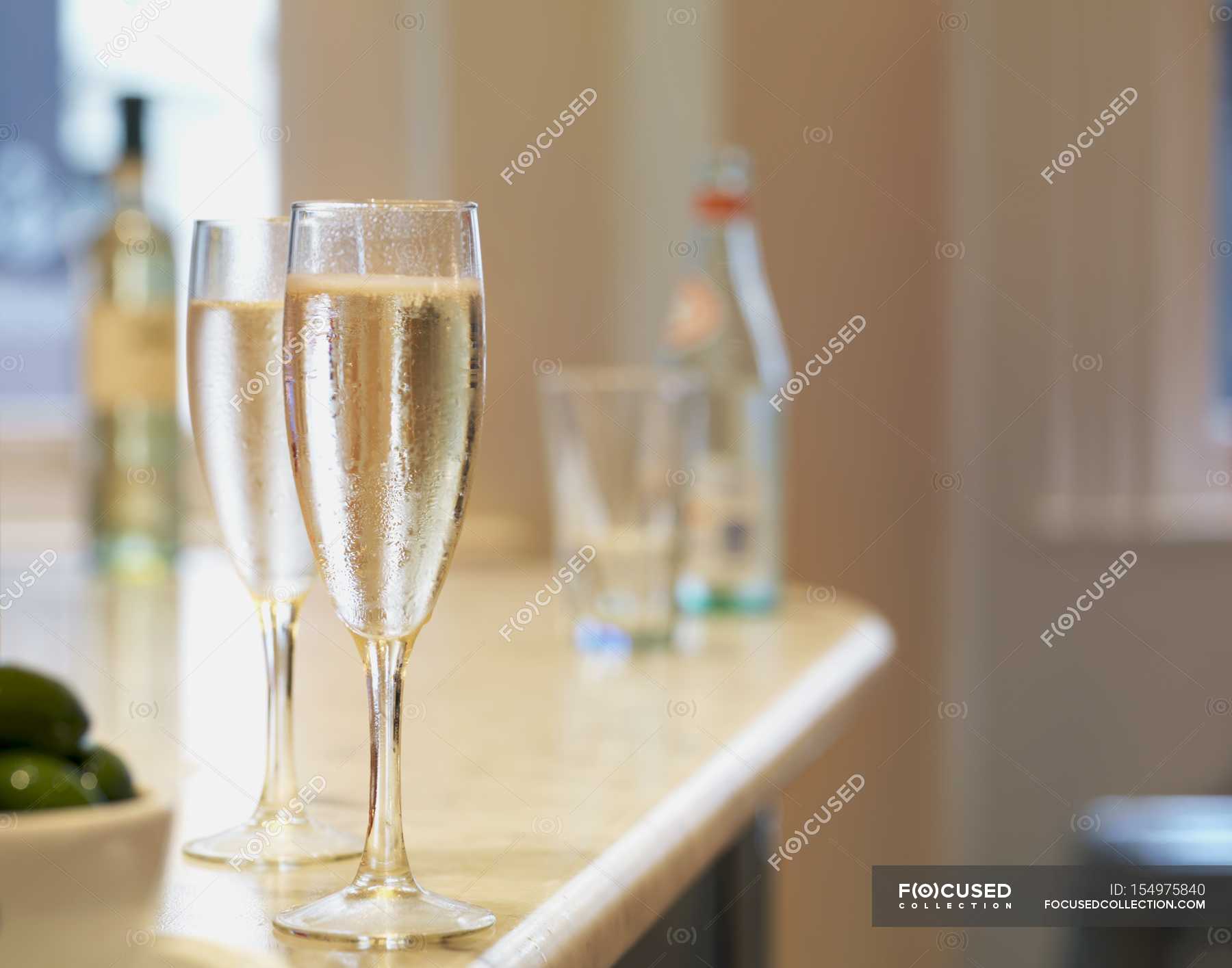 Glasses of sparkling wine — drink, cuisine Stock Photo 154975840