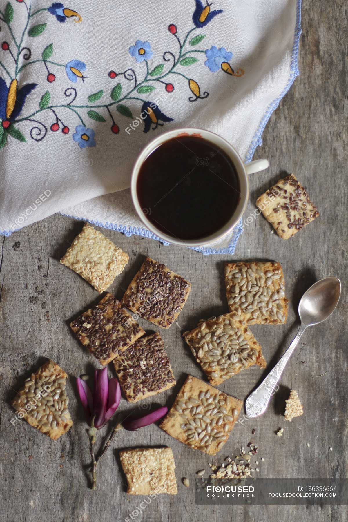 Biscuits with flax seeds — cuisine, Ready To Eat Stock Photo 156336664