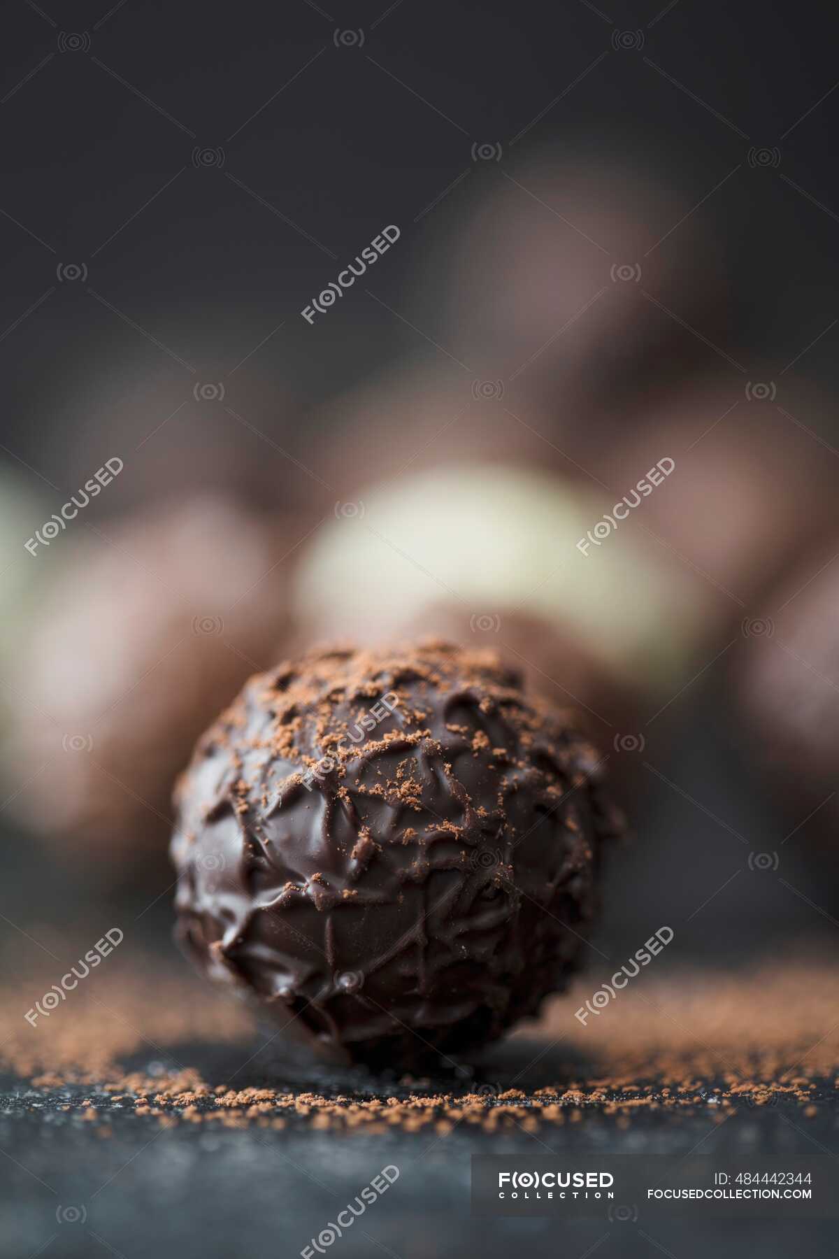 Praline truffles with cocoa powder — sweets, Chocolate sweets Stock