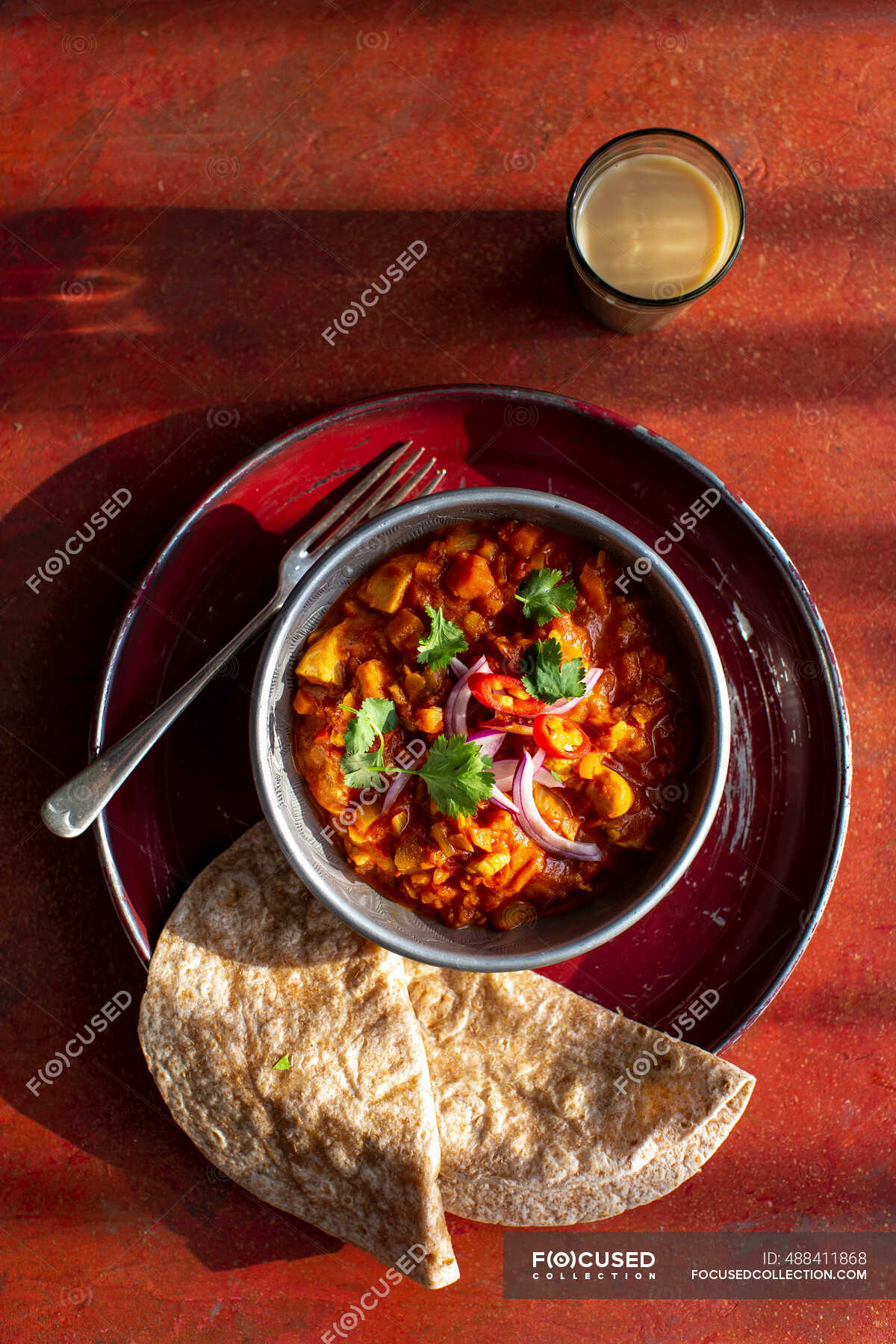 Indisches Hühnercurry mit Chapati — Farben, Huhn Rezept - Stock Photo ...