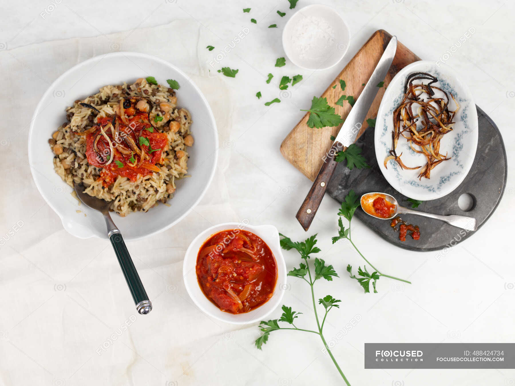 Koshari (rice with lentils and chickpeas, Egypt) — fruit vegetable dish ...