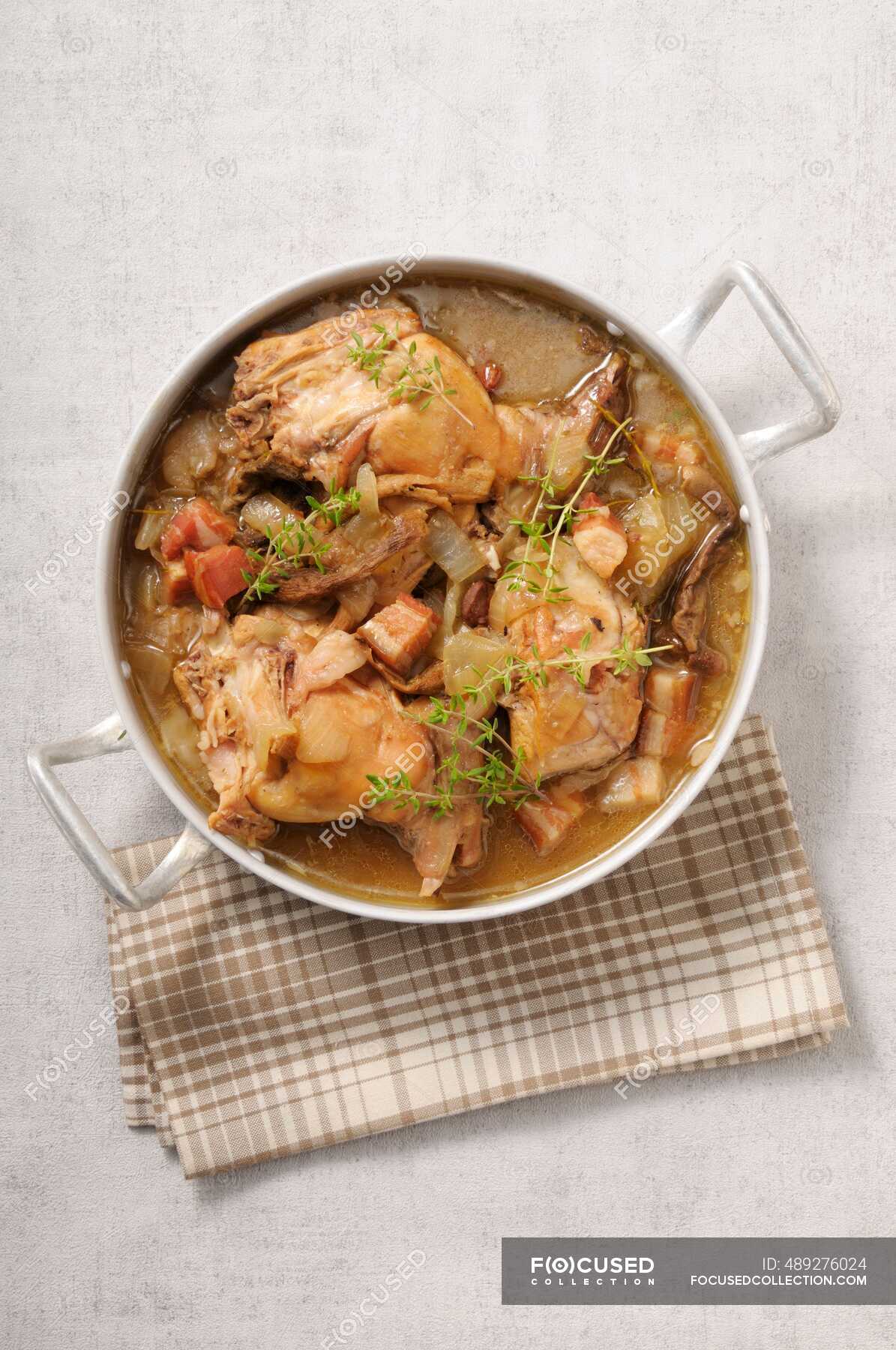 Game ragouts Stock Photos, Royalty Free Images Focused