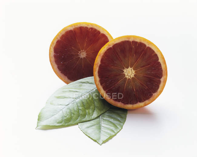Sangre reducida a la mitad naranja - foto de stock