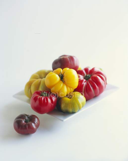 Vários tomates de herança — Fotografia de Stock