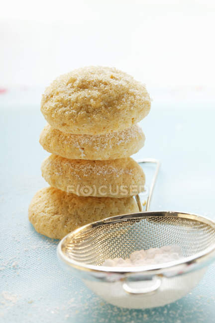 Sponge biscuits with icing sugar — Stock Photo