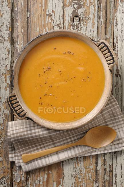Sopa de calabaza con pimienta - foto de stock