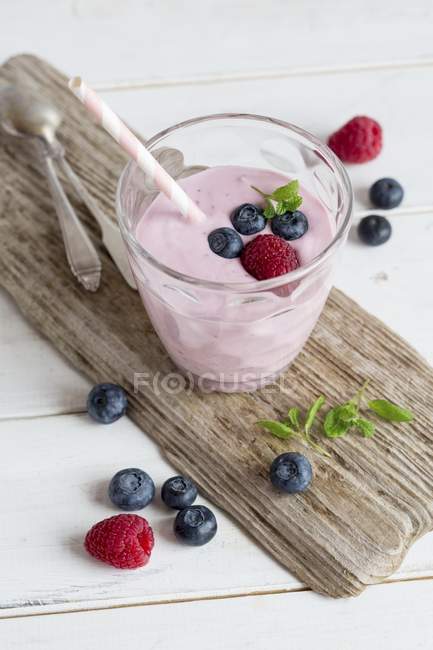 Berry Desayuno Smoothie - foto de stock
