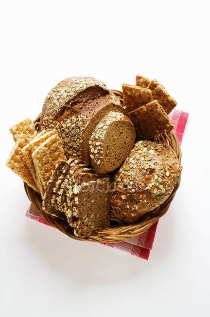 Wholemeal bread and crispbread — Stock Photo