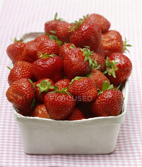 Fresh ripe strawberries — Stock Photo