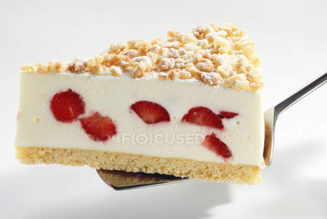 Quark cake with strawberries — Stock Photo