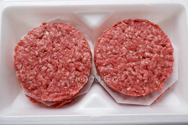 Burgers crus pour hamburgers — Photo de stock