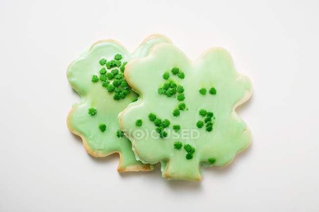 Печиво Шамрок з зеленим глазур'ю — стокове фото