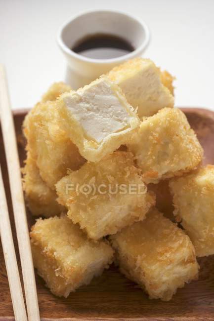 Panierte Tofuwürfel — Stockfoto