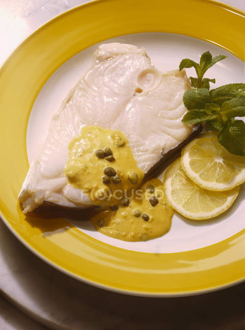 Stewed Halibut with Caper Sauce — Stock Photo