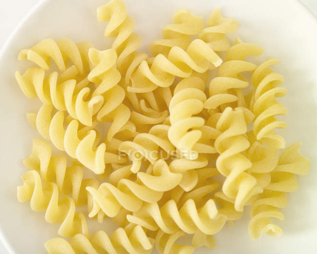 Dried fusilli pasta — Stock Photo