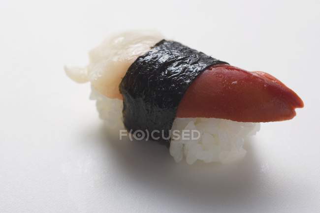 Nigiri sushi with scallop — Stock Photo
