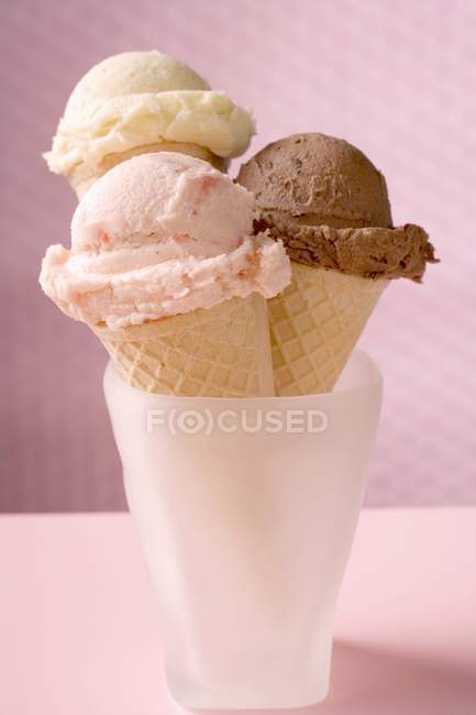Coni gelato — Foto stock