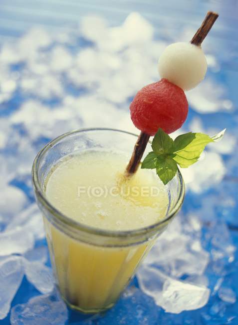 Melon cocktail in glass — Stock Photo
