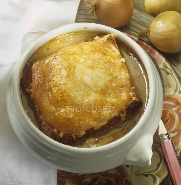 French onion soup with grilled cheese — Stock Photo