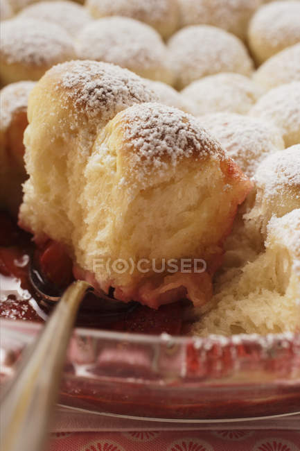 Sweet rolls Buchteln with icing sugar — Stock Photo