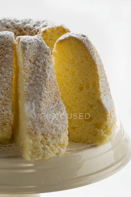 Кільце торт з цукрової пудри — стокове фото