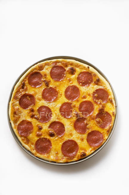 Salame e pizza de queijo — Fotografia de Stock