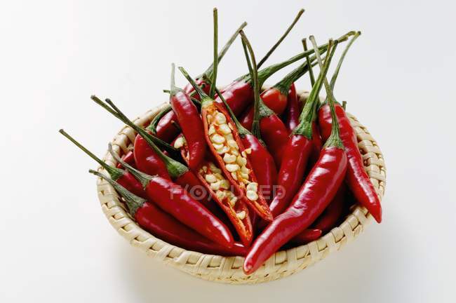Fresh chili peppers — Stock Photo