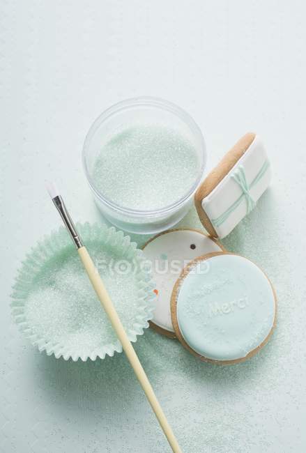 Pastel-coloured biscuits — Stock Photo