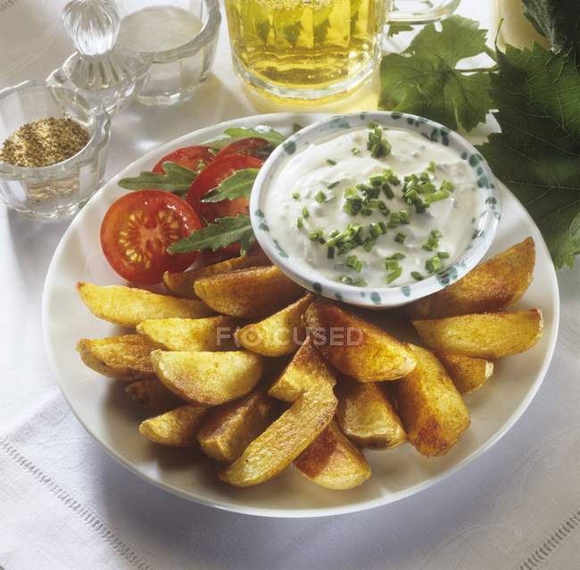 Spicy potato wedges — Stock Photo