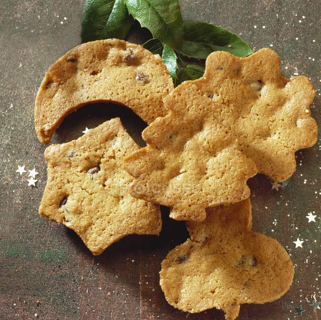 Biscuits de Noël sur la table — Photo de stock