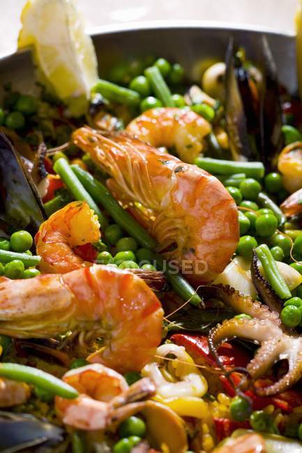 Paelle spanish rice dish — Stock Photo