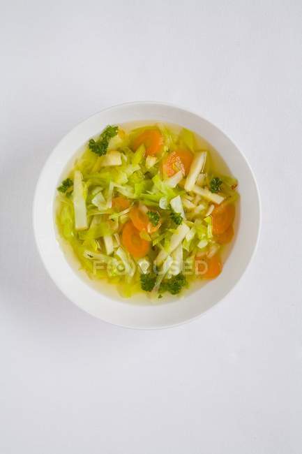 Здоровый овощной суп — стоковое фото