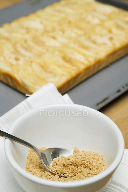 Apple cake and breadcrumbs — Stock Photo