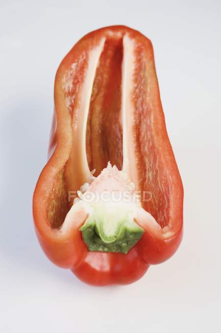 Demi-tranche de poivron rouge — Photo de stock
