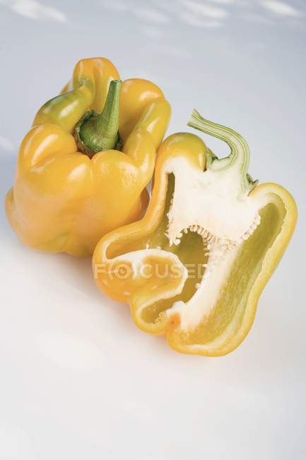 Yellow ripe peppers — Stock Photo