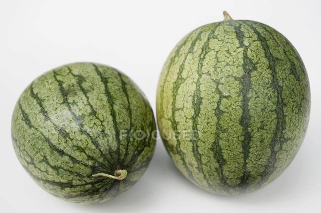 Rohe grüne Wassermelonen — Stockfoto