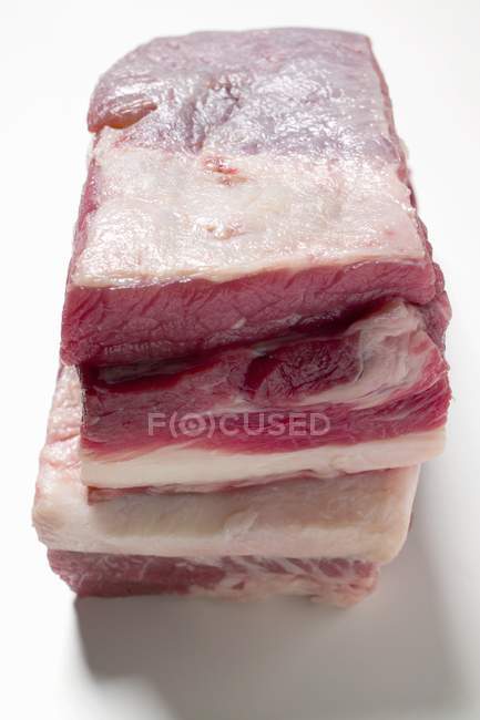 Шматочки свіжої яловичини — стокове фото