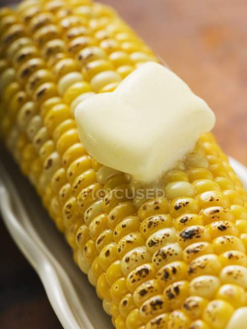 Pannocchia di mais alla griglia — Foto stock