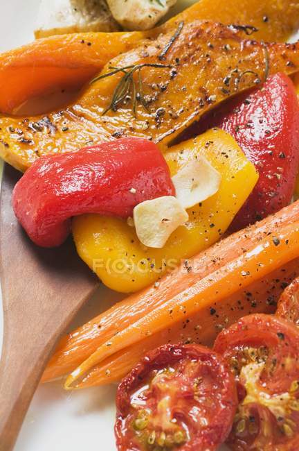 Roasted vegetables on server — Stock Photo