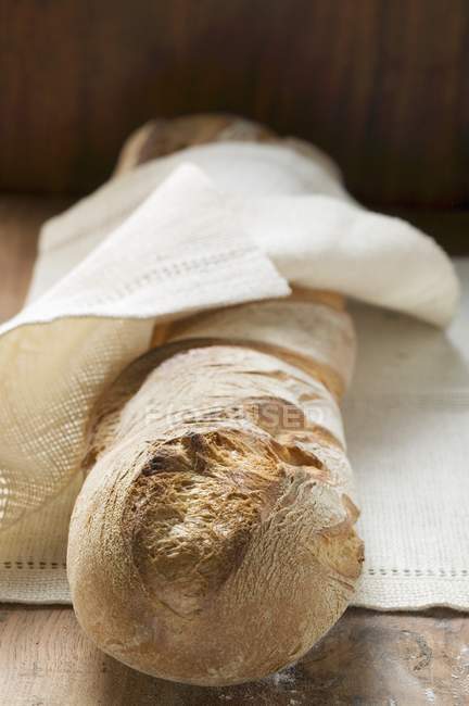 Сільський французький хліб палиці — стокове фото