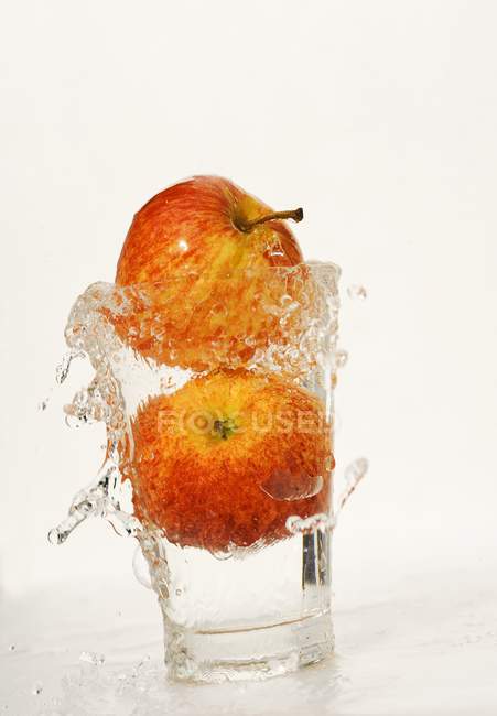 Deux pommes Gala — Photo de stock