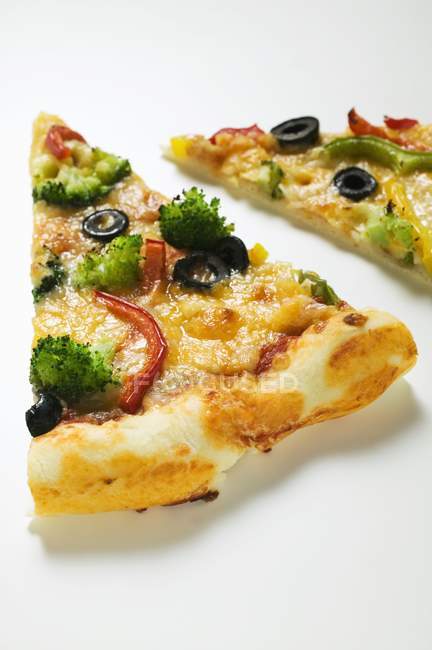 Pizza de verduras estilo americano - foto de stock