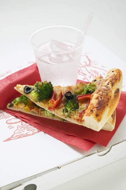 Pizza vegetale in stile americano — Foto stock