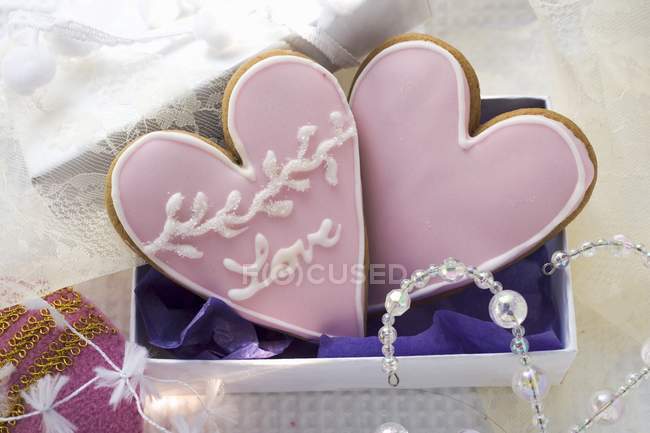 Biscoitos de Natal em forma de coração — Fotografia de Stock