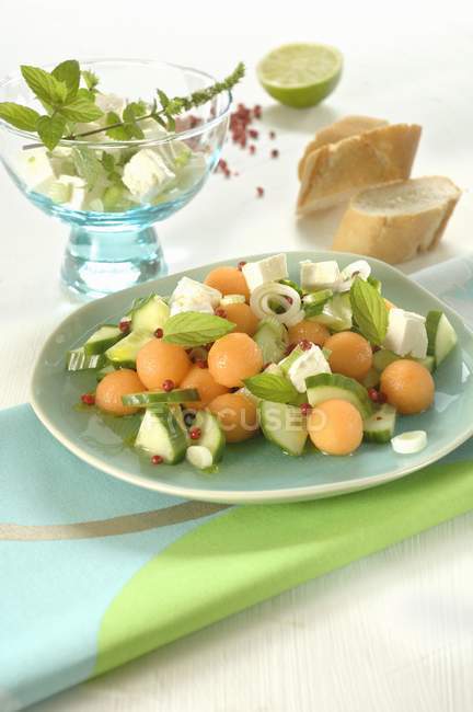 Salade de melon et concombre — Photo de stock