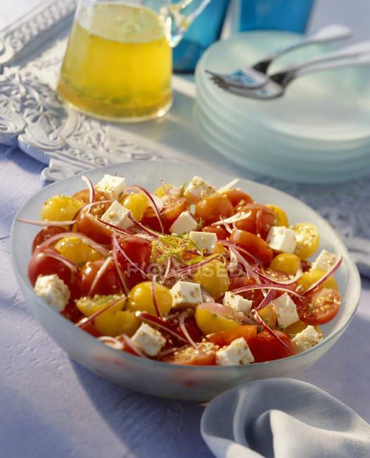 Salada de tomate com mussarela — Fotografia de Stock