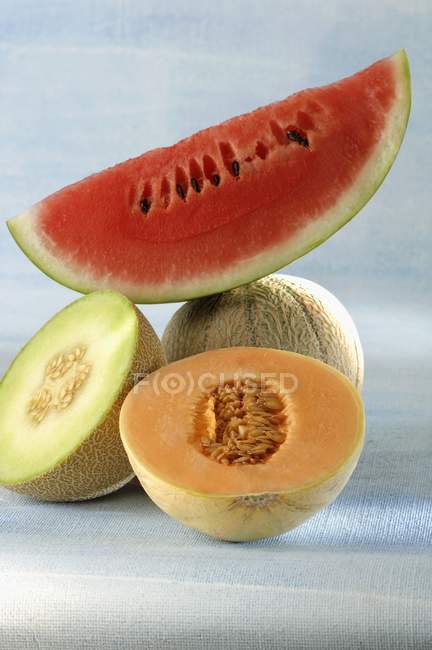 Verschiedene frische Melonen — Stockfoto